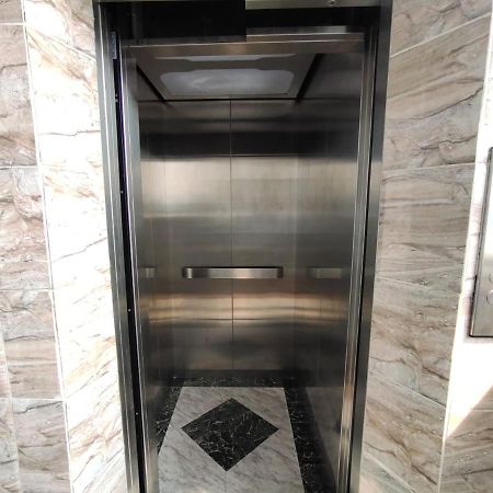 Fuji Residence จาการ์ตา ภายนอก รูปภาพ